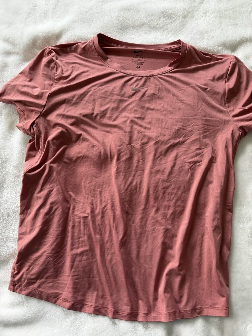 Nike Dri-Fit Women's T-Shirt Size L Pink